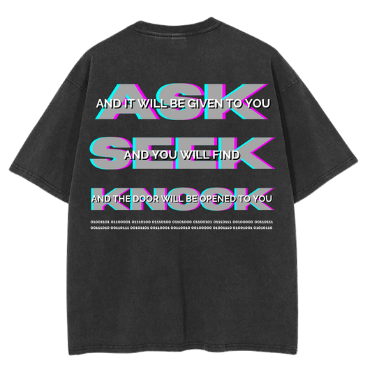 Look Closer Tee